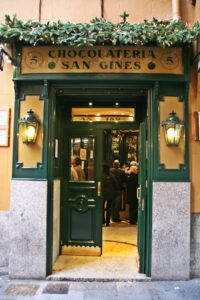Chocolatería San Ginés in #Madrid, open since 1894